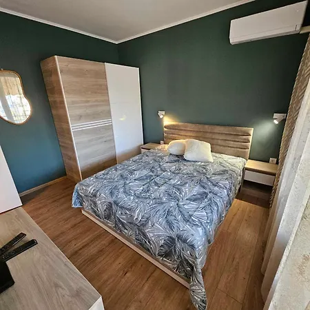 Lägenhet Larenta стилни с 2 спални и гледка море в влас Sveti Vlas