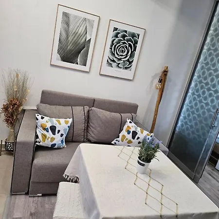 Apartamento Larenta стилни с 2 спални и гледка море в влас Sveti Vlas