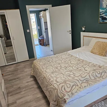 Larenta Sveti Vlas, Ulitsa Cherno 12 Апартамент