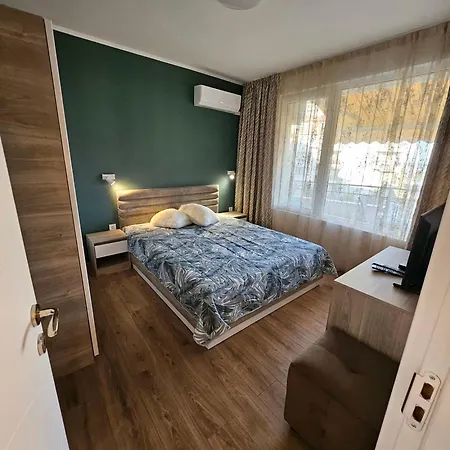 Larenta стилни с 2 спални и гледка море в влас Apartamento Sveti Vlas