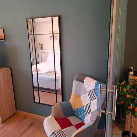 Larenta стилни с 2 спални и гледка море в влас Apartamento *