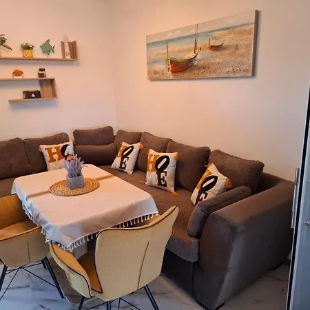 Lejlighed Larenta стилни с 2 спални и гледка море в влас Sveti Vlas