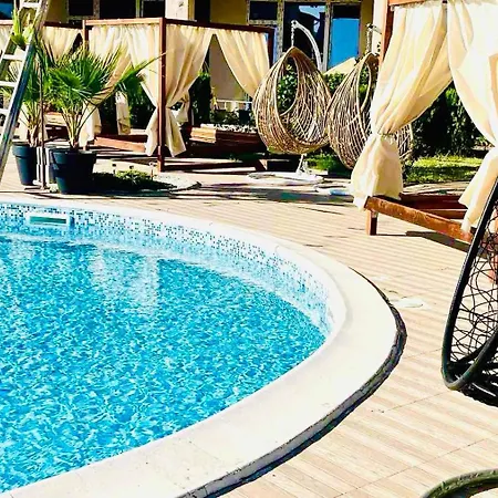 Apartment Larenta стилни с 2 спални и гледка море в влас Sveti Vlas