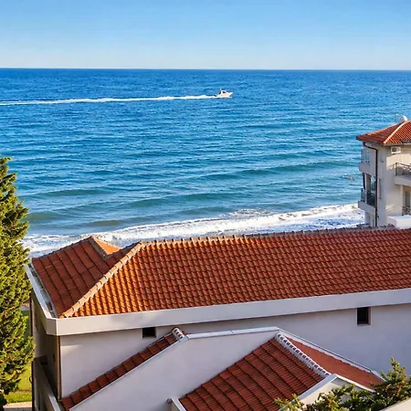 Apartment Larenta стилни с 2 спални и гледка море в влас Sveti Vlas