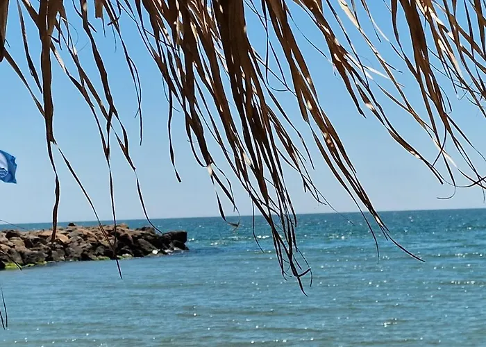 Larenta стилни с 2 спални и гледка море в влас Апартаменты Свети-Влас